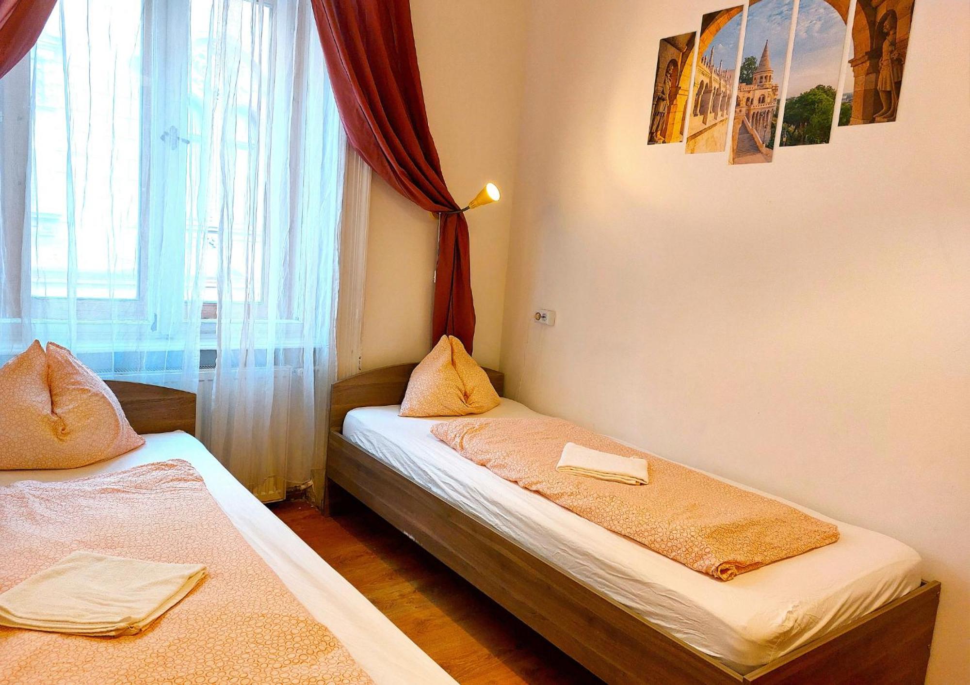 Goodmo Budapest Smart Rooms Esterno foto