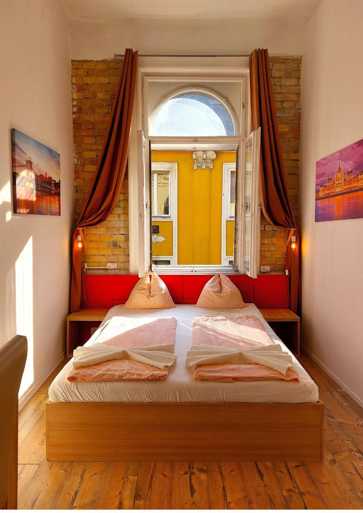 Goodmo Budapest Smart Rooms Esterno foto