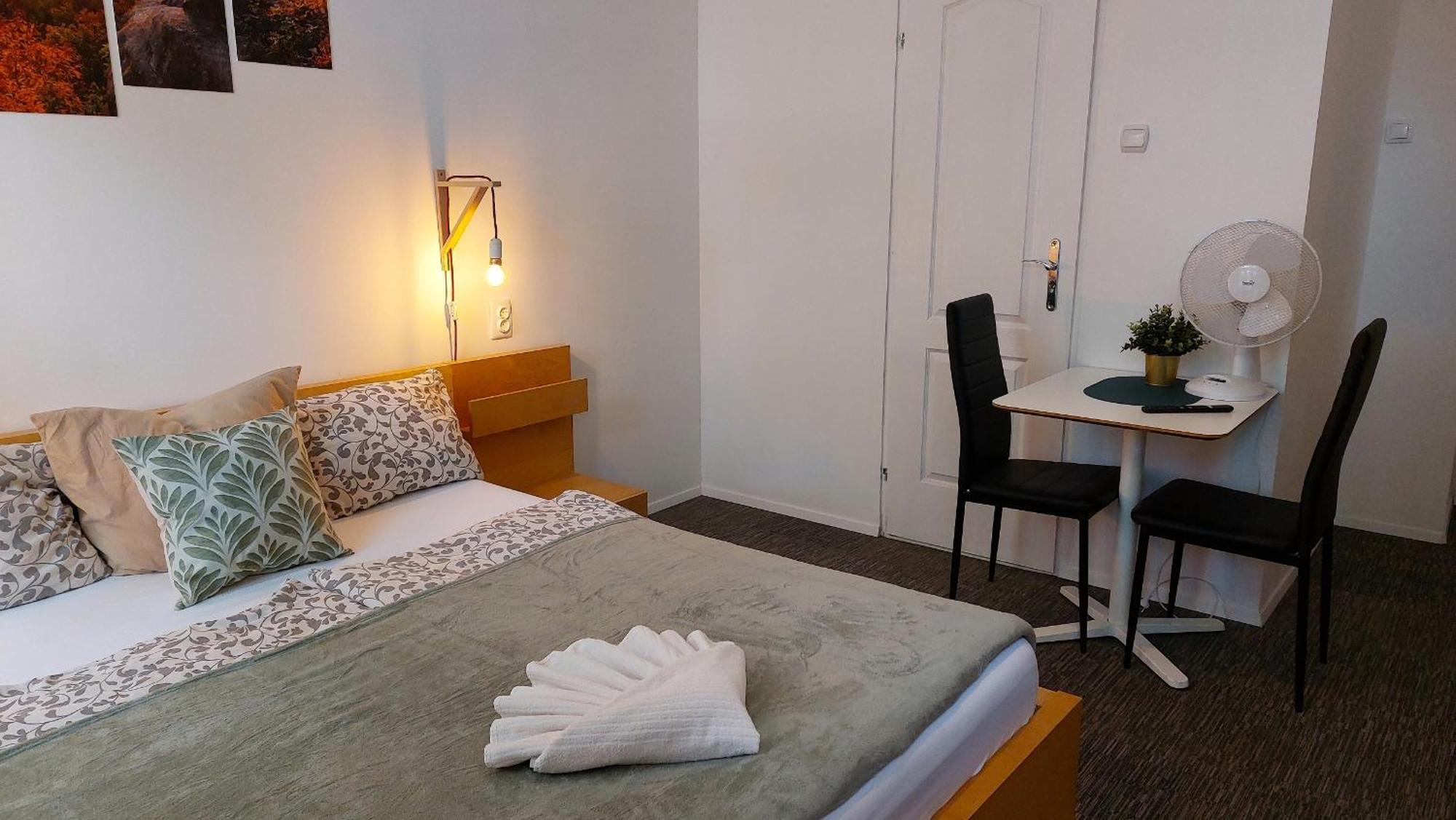 Goodmo Budapest Smart Rooms Esterno foto